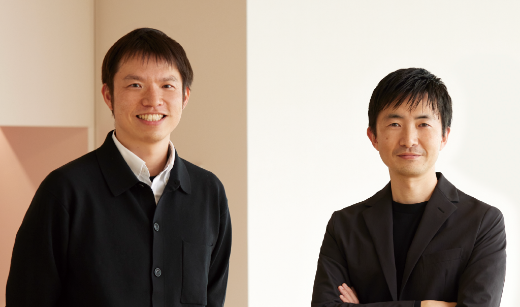 From the right in the photo: Hayato Takahashi, Director of the Incubation Center, and Jun Kawashima, New Business Exploration Group