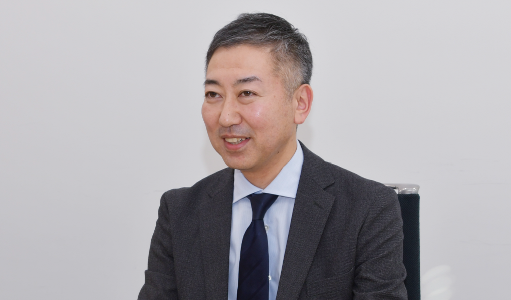 TOYOCOLOR CO., LTD. Functional Materials Sales Department General Manager Koji Obata